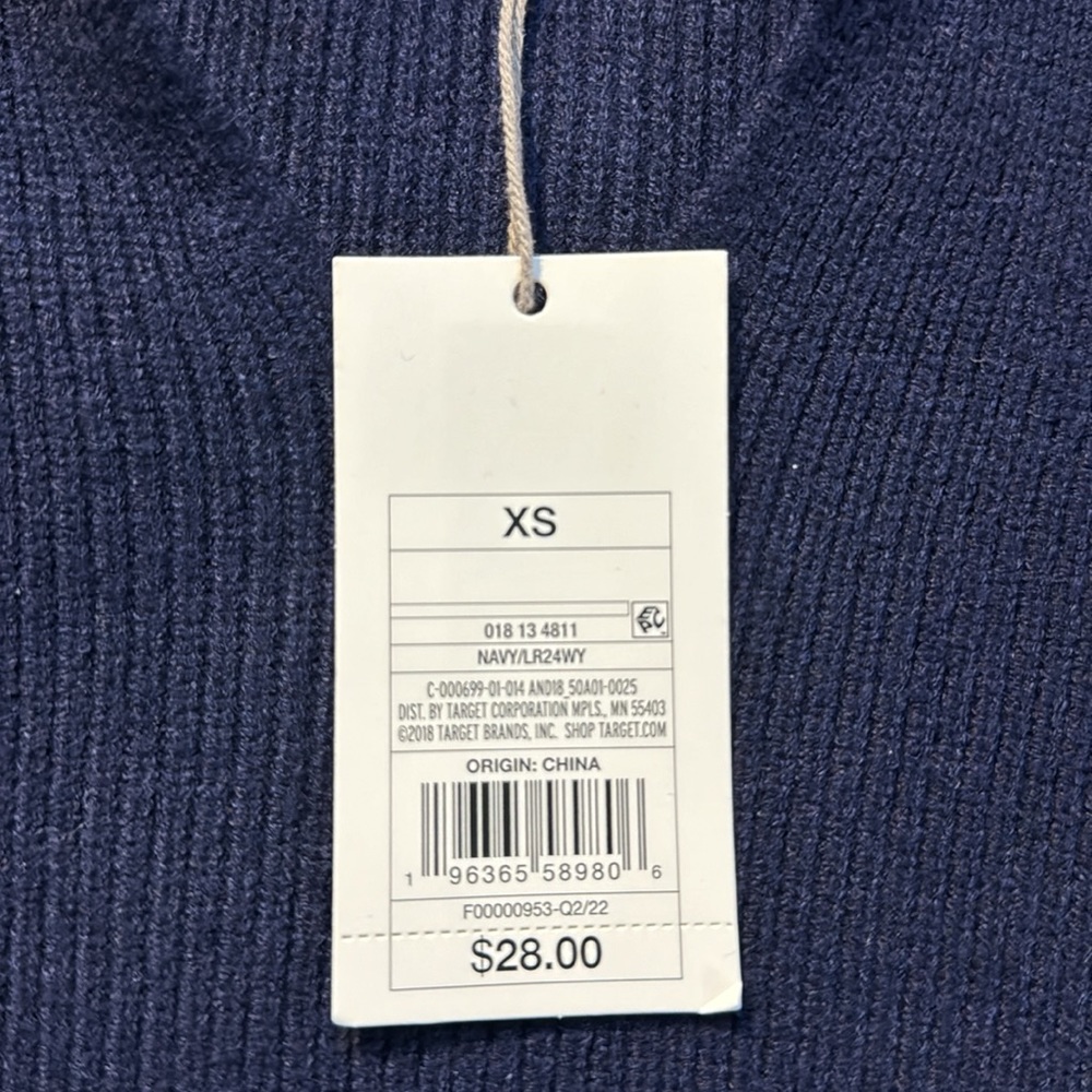 Target Sweater - Picture 4 of 4